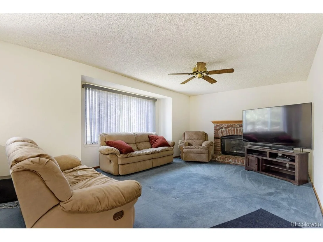 Photo of 6254 Laguna Cir