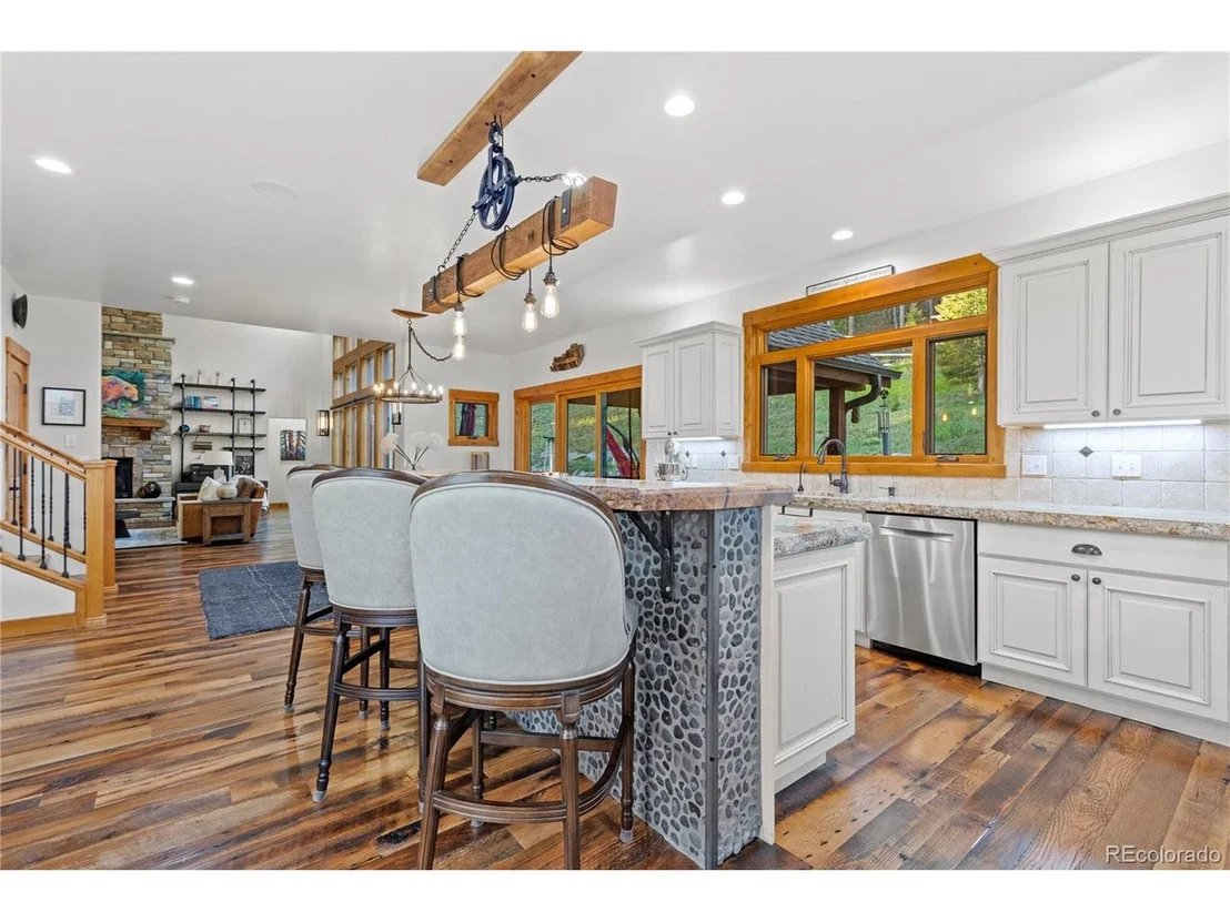 Photo of 27356 Kennedy Gulch Rd