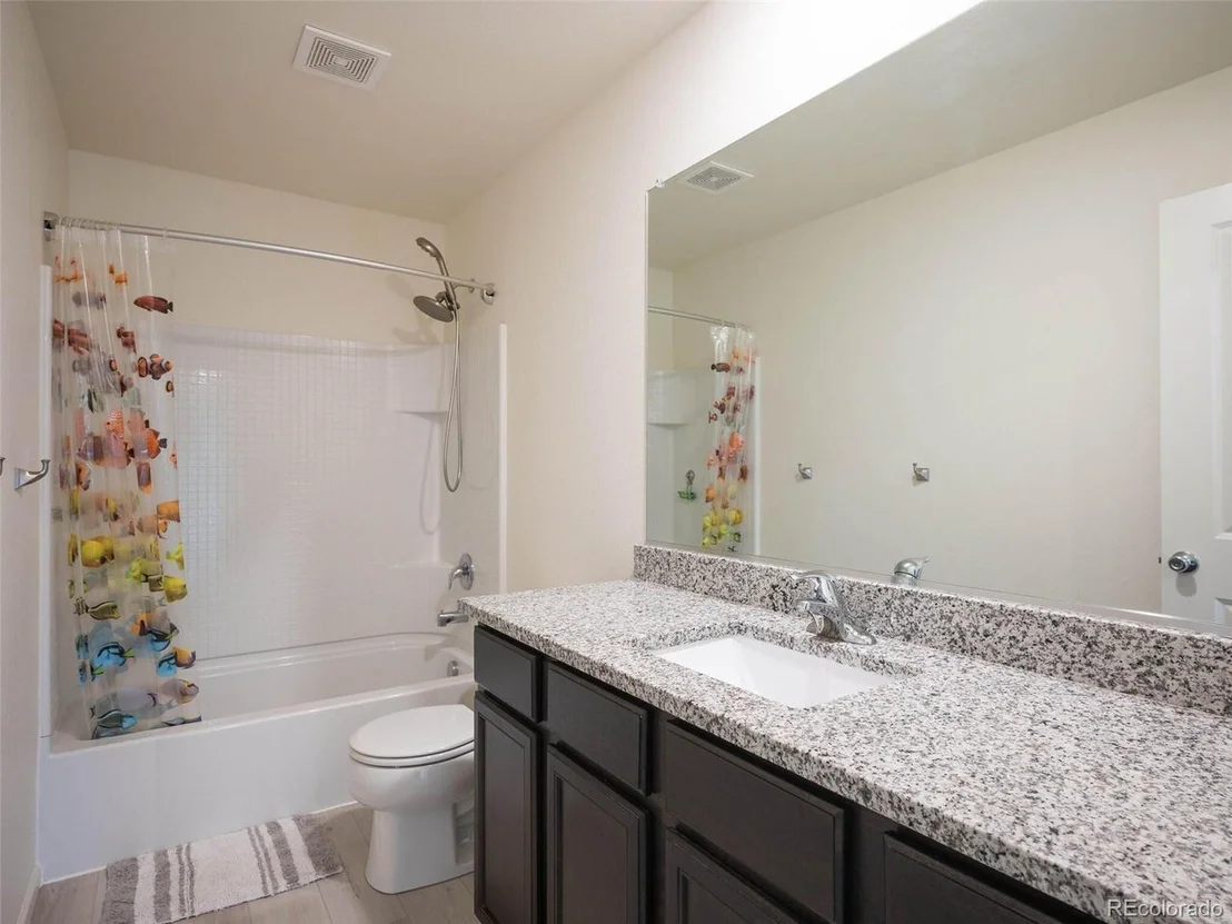 Photo of 47303 Clover Ave
