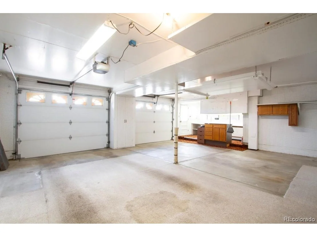 Photo of 6545 Dover St