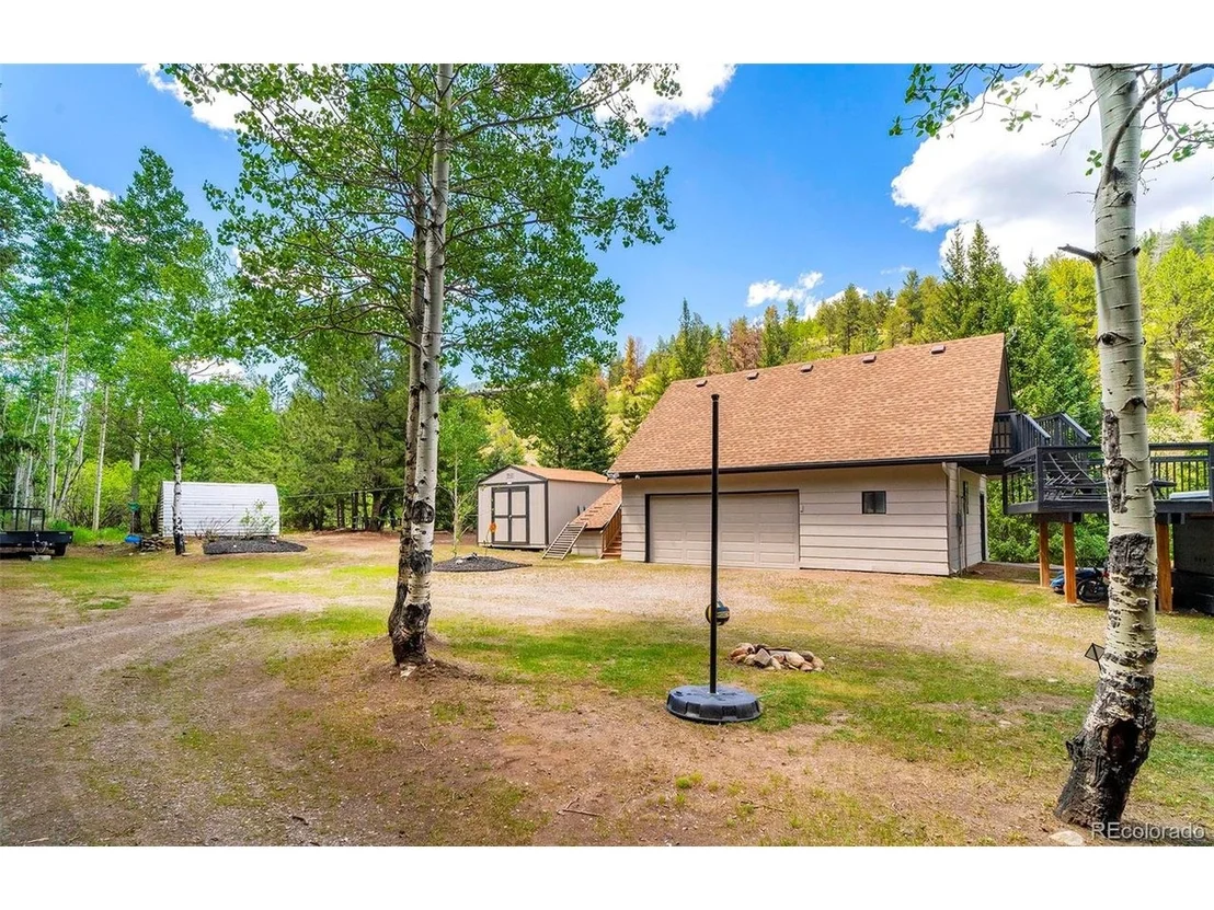 Photo of 1064 Apex Valley Rd