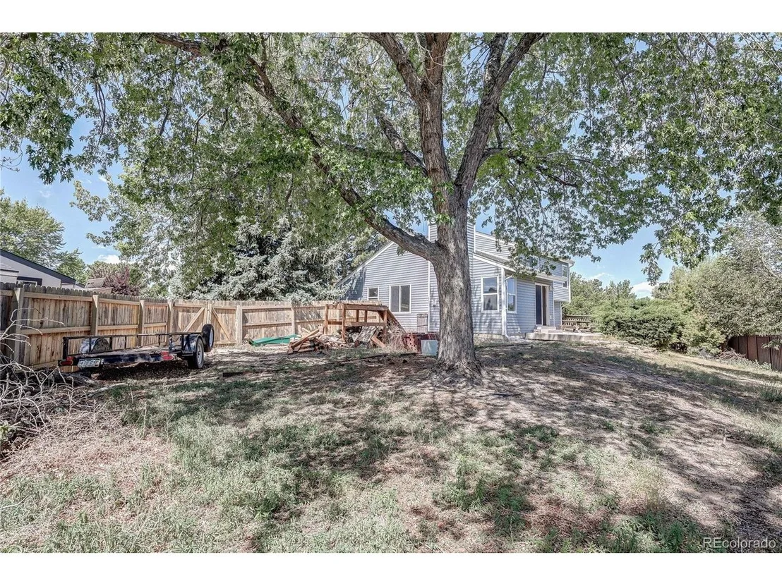Photo of 18466 E Crestline Cir