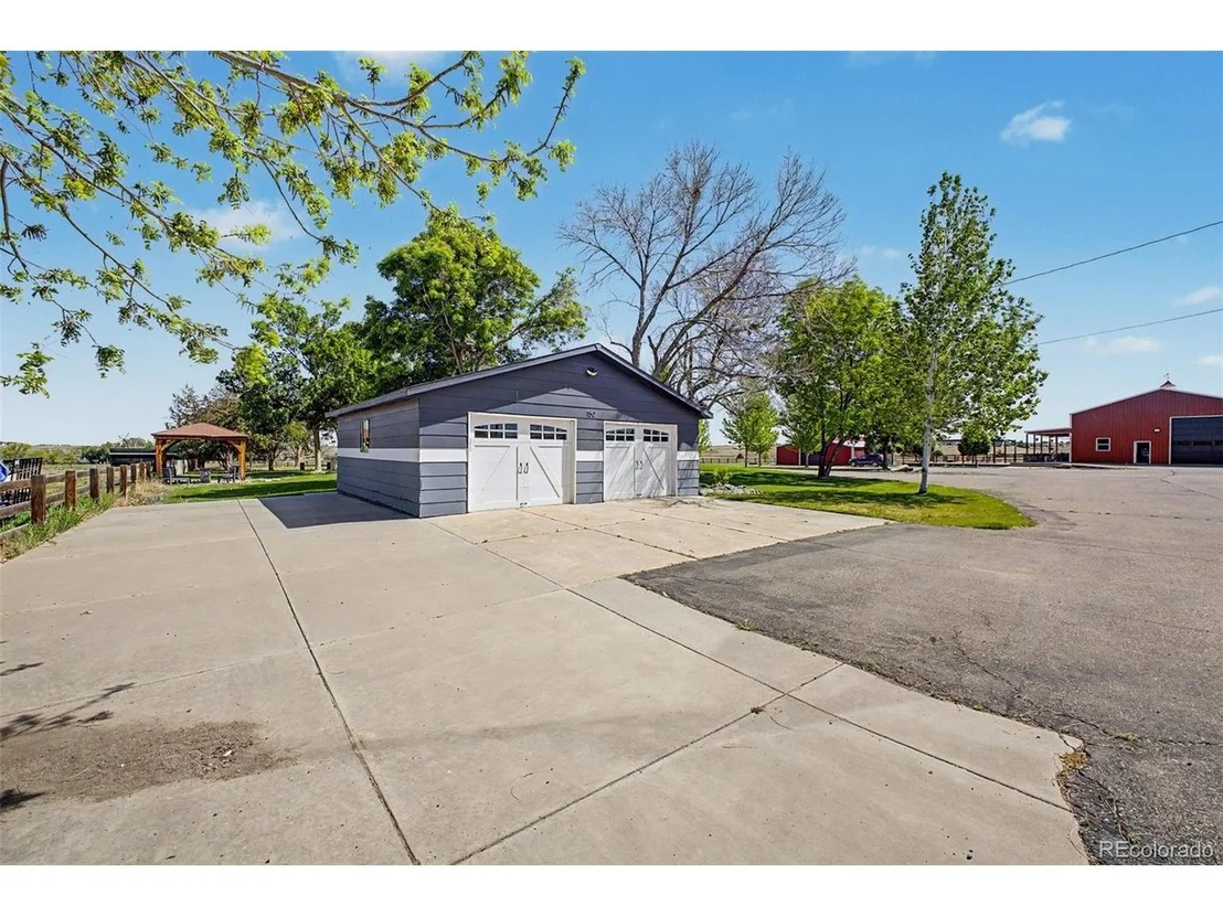 Photo of 150 Starr Ln