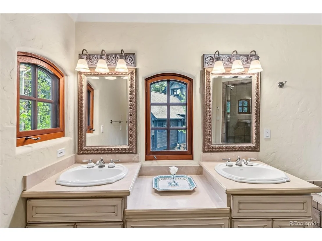 Photo of 54 Boulder Cir