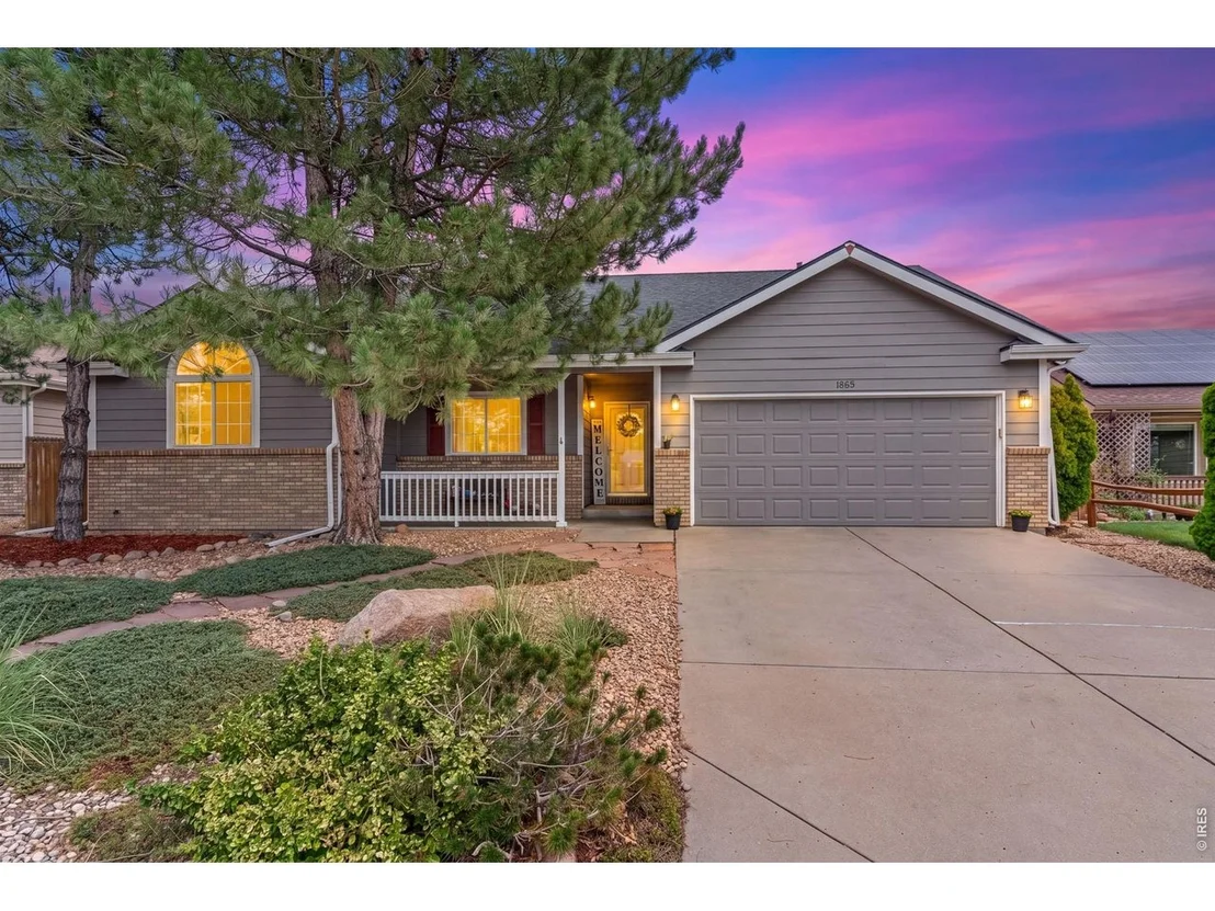 Photo of 1865 Chesapeake Cir