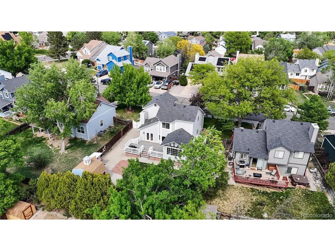 Photo of 10635 Dexter Dr