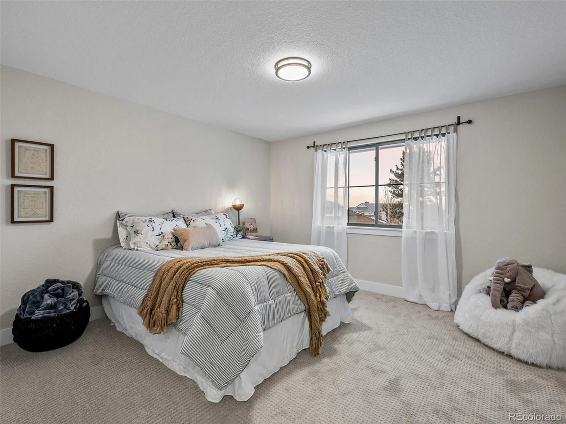 Photo of 3051 Joyce Way