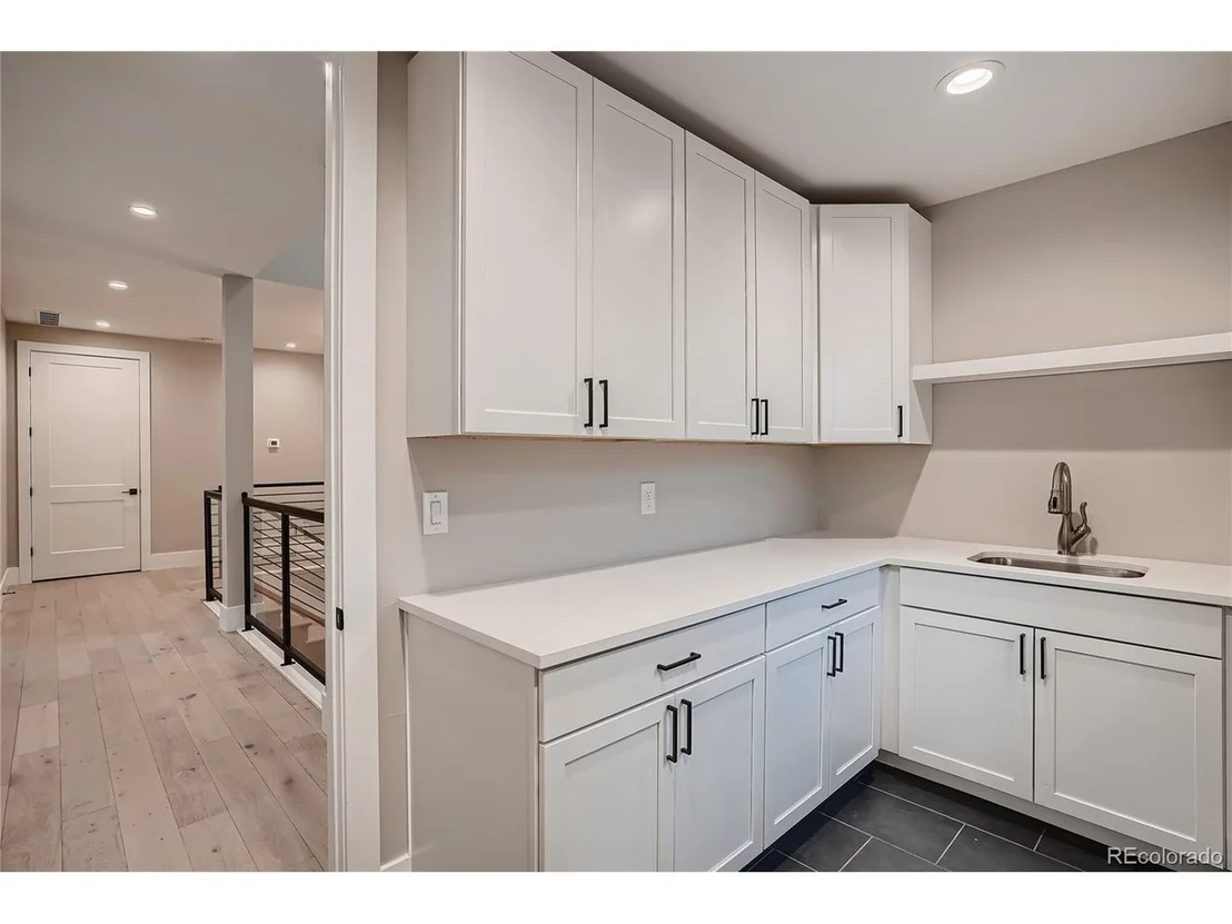 Photo of 364 Grape St