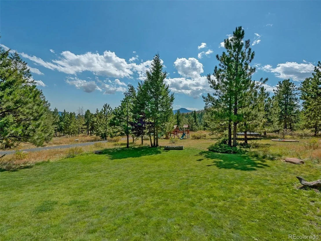Photo of 8552 Flagstaff Rd