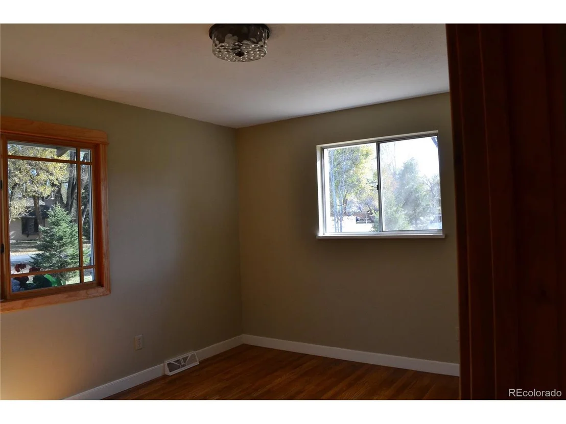 Photo of 3957 Dale Dr