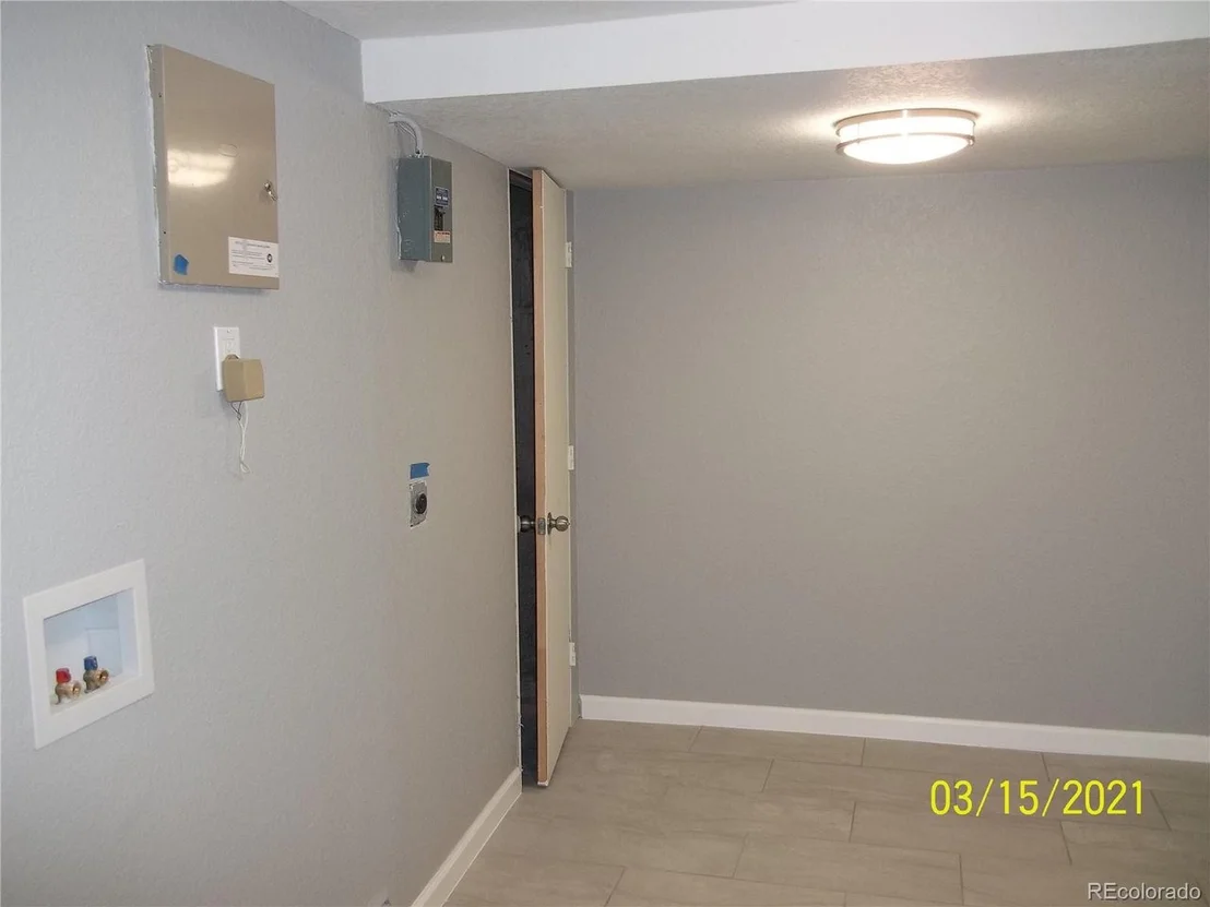 Photo of 301 Lansing St