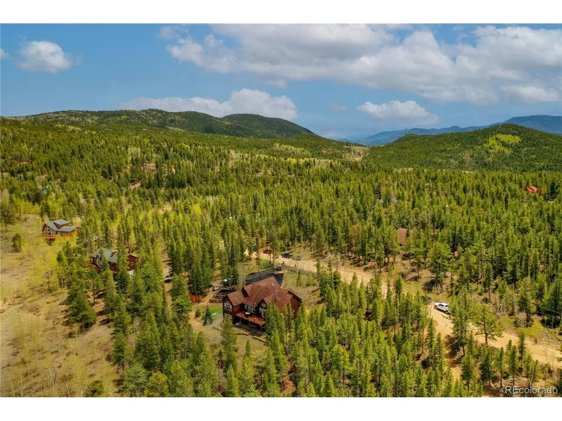 Photo of 634 Foxtail Cir