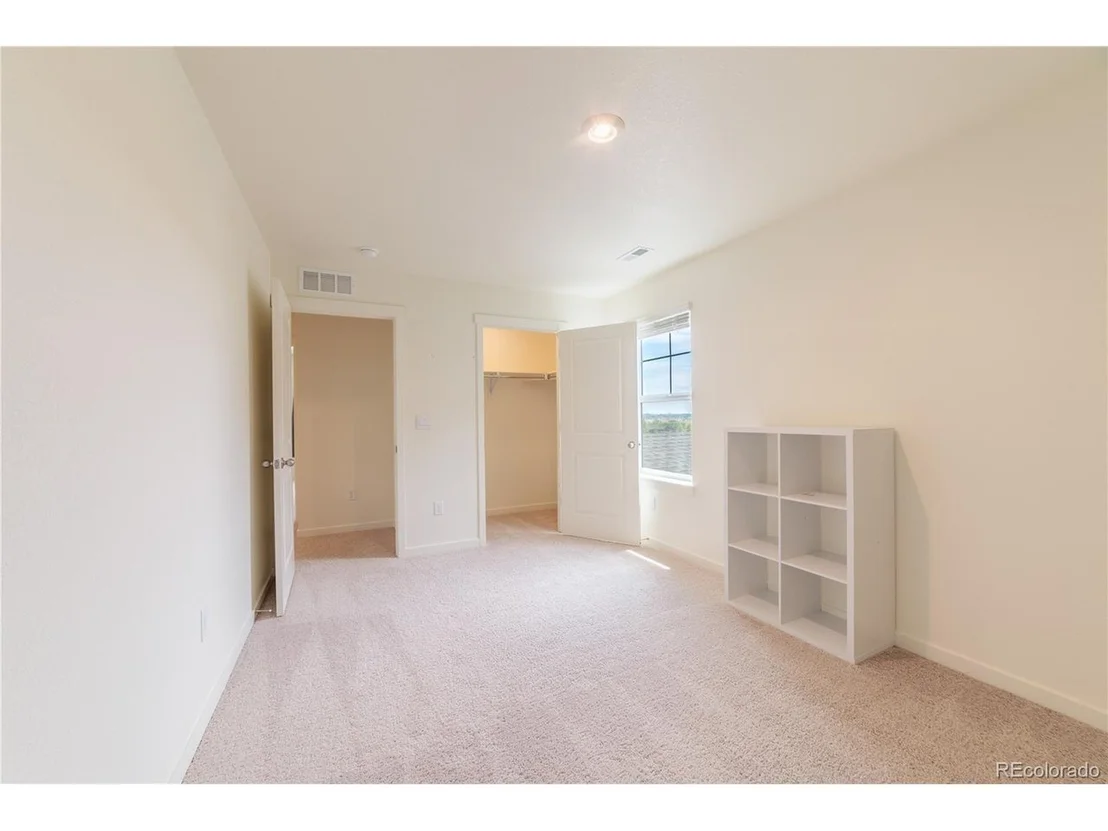 Photo of 4405 Garnet Way
