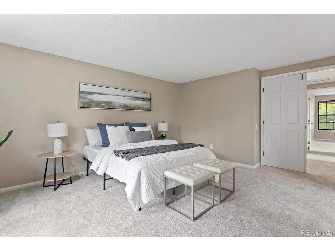 Photo of 8160 Flower Cir