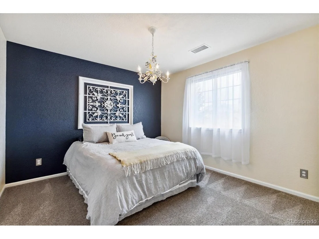 Photo of 10622 Briarglen Cir