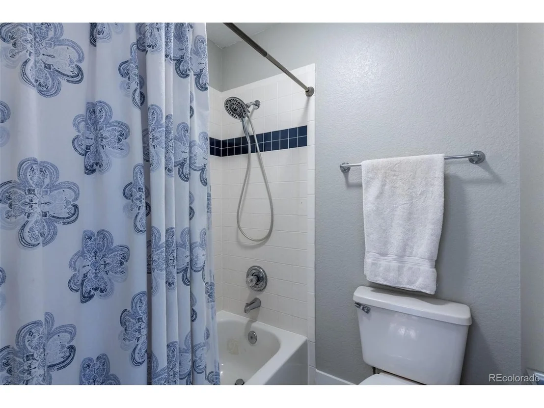 Photo of 2455 Mallard Cir