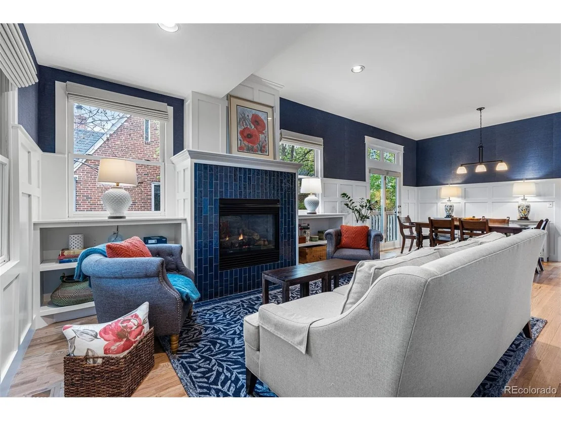 Photo of 1004 Katy Ln