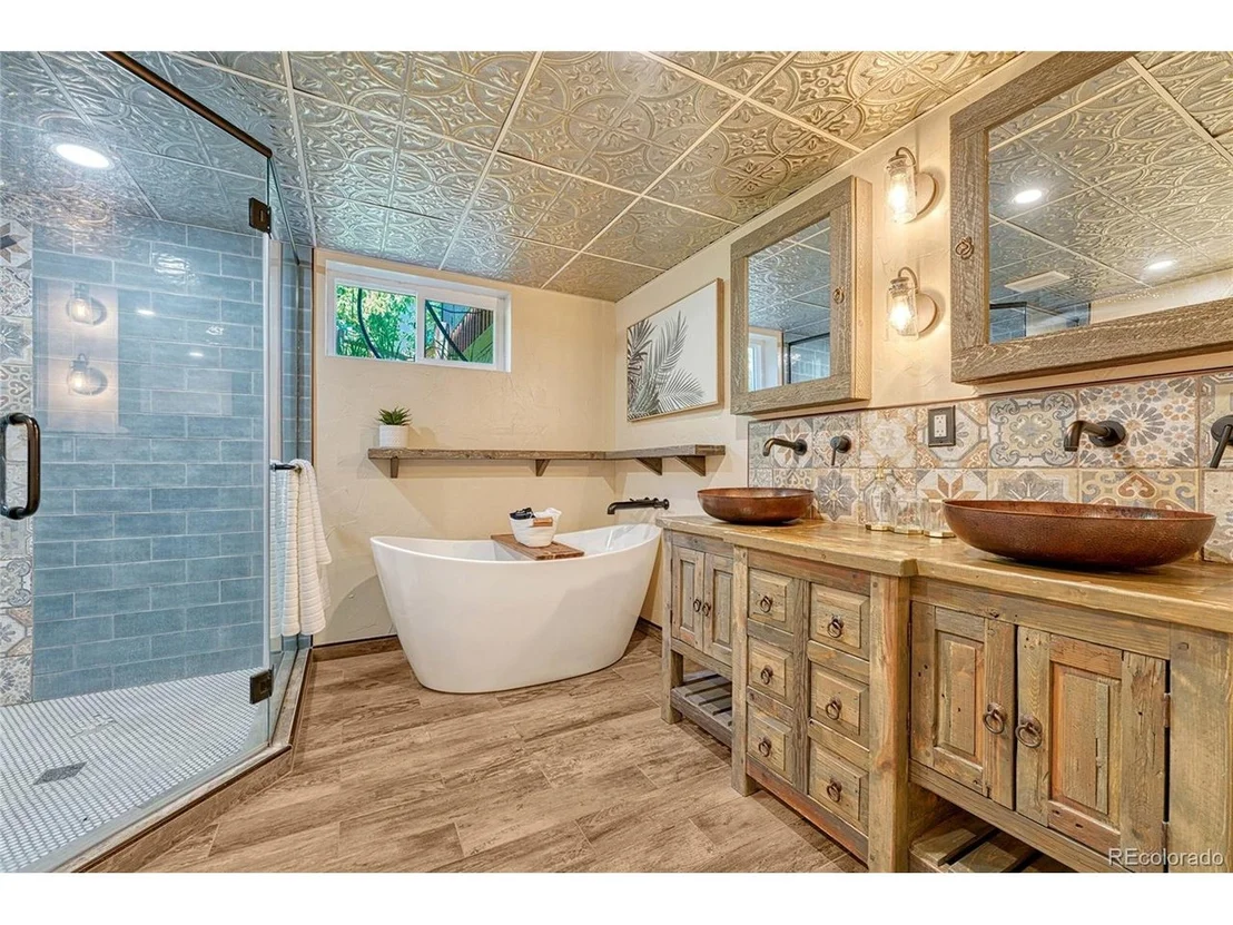 Photo of 22095 Cook Ln