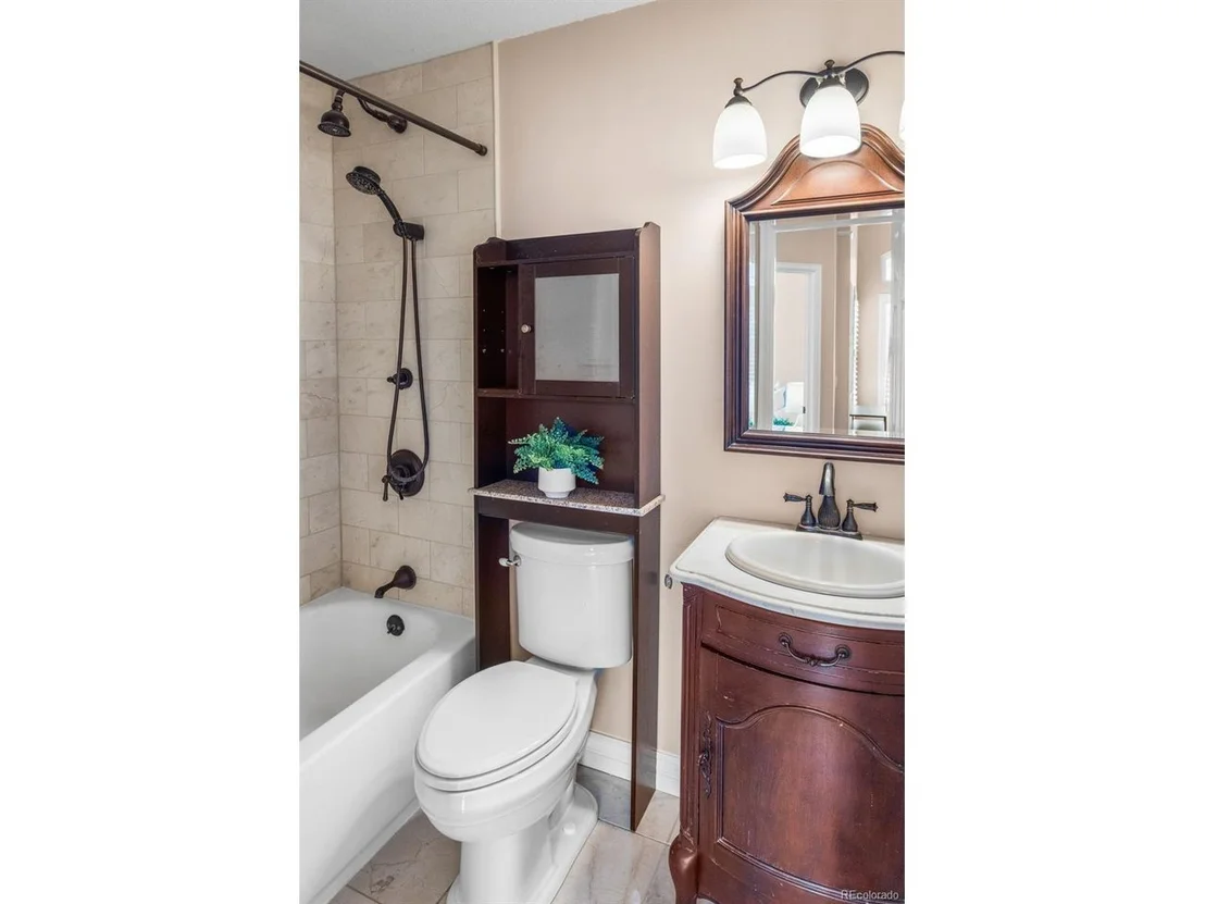 Photo of 10606 Cottoneaster Way