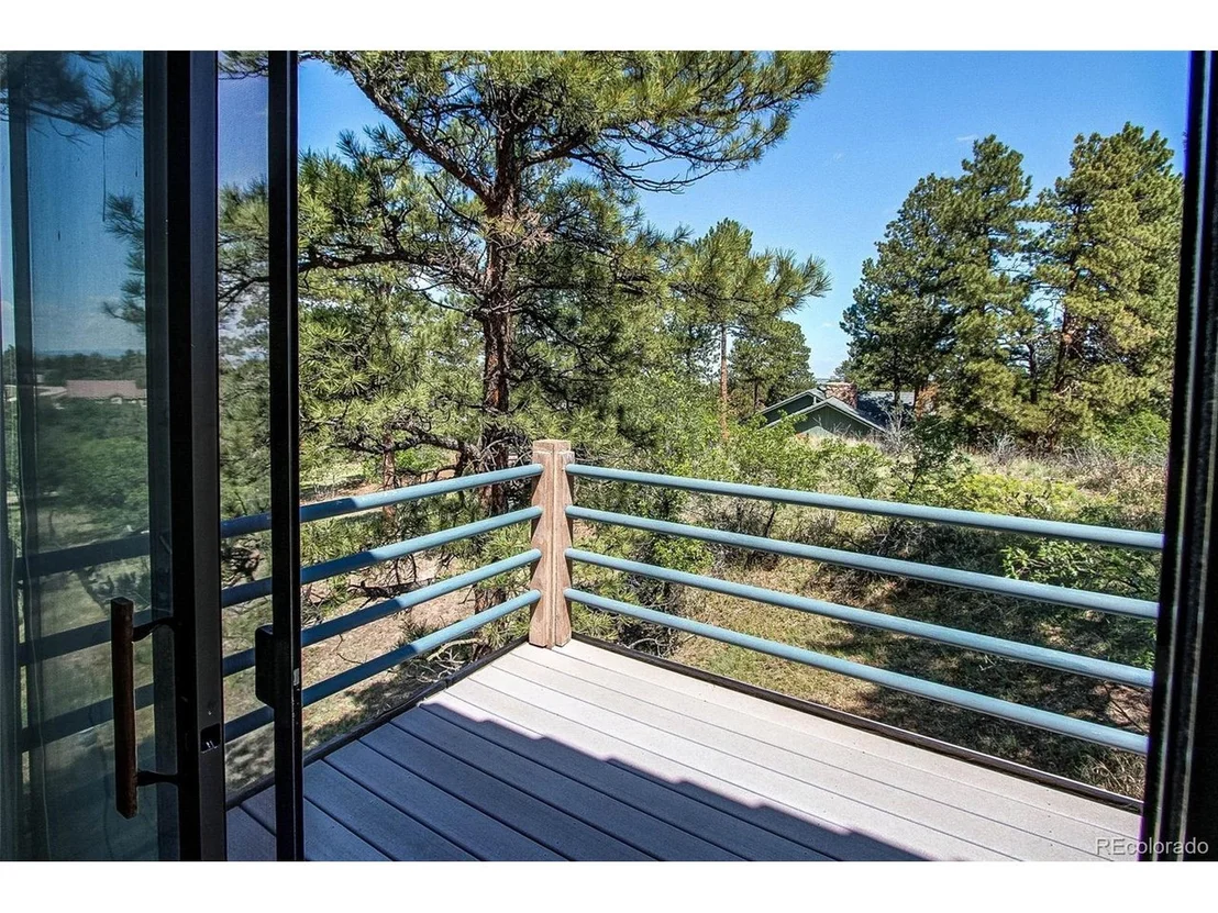 Photo of 5653 Thunder Hill Rd