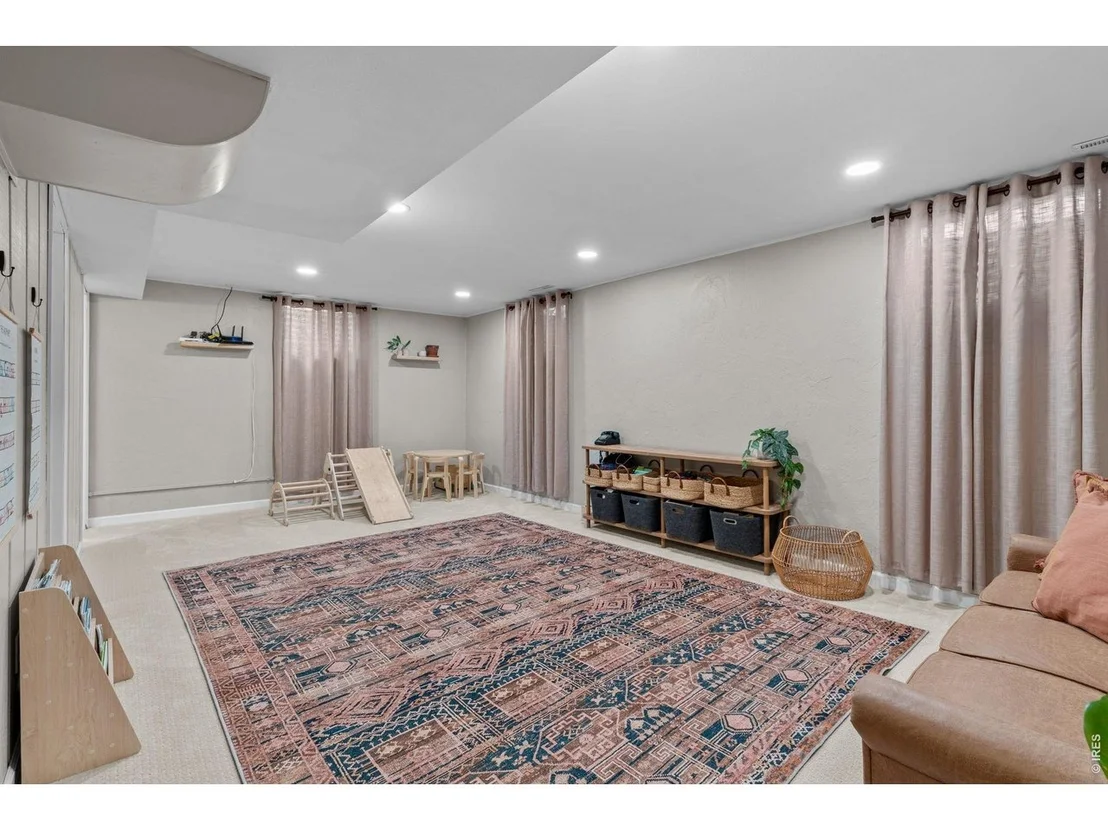 Photo of 817 Parkview Dr