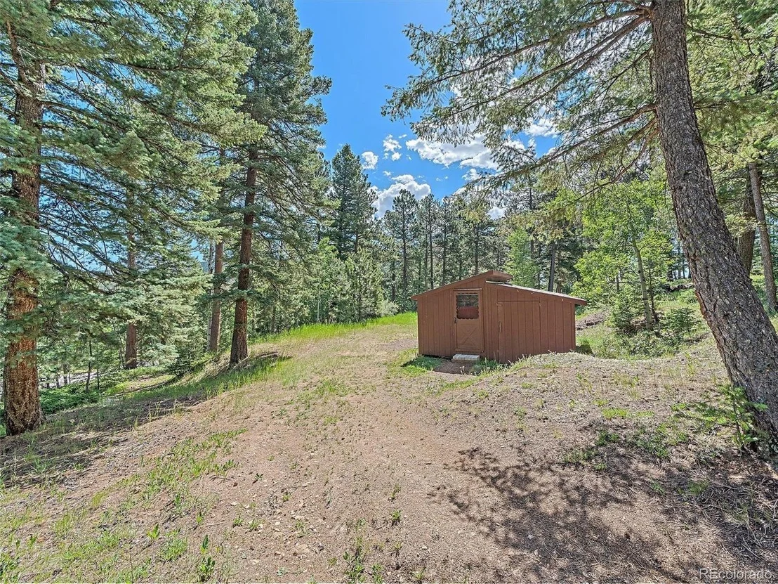 Photo of 11052 Lindsey Rd