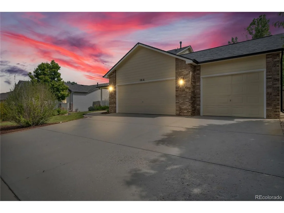 Photo of 154 Falcon Cir