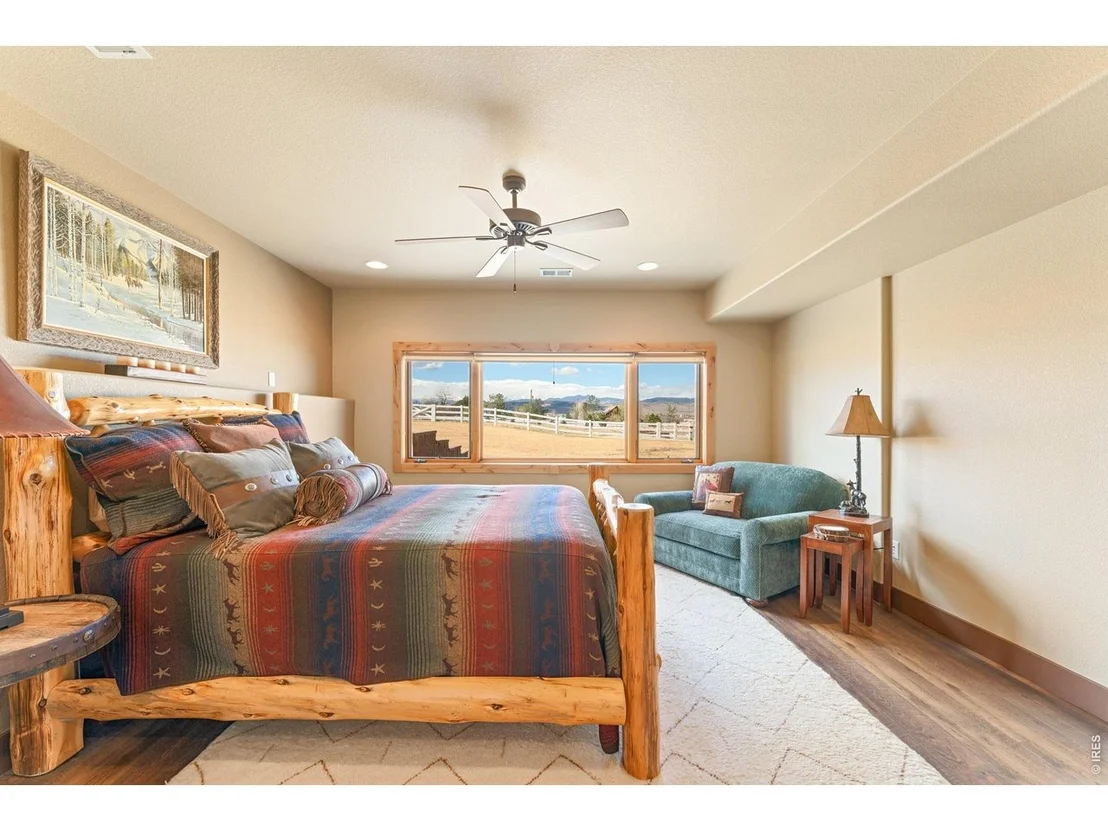 Photo of 3032 Center Ridge Dr