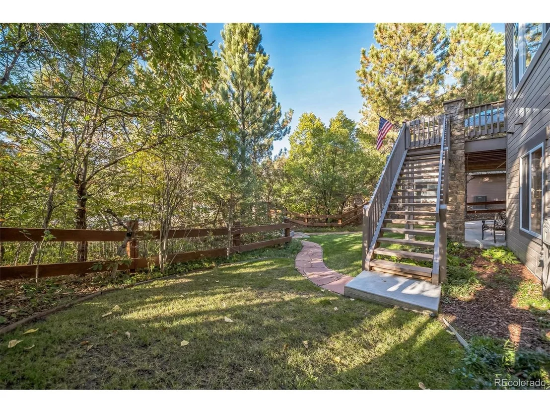 Photo of 1049 Timbercrest Dr