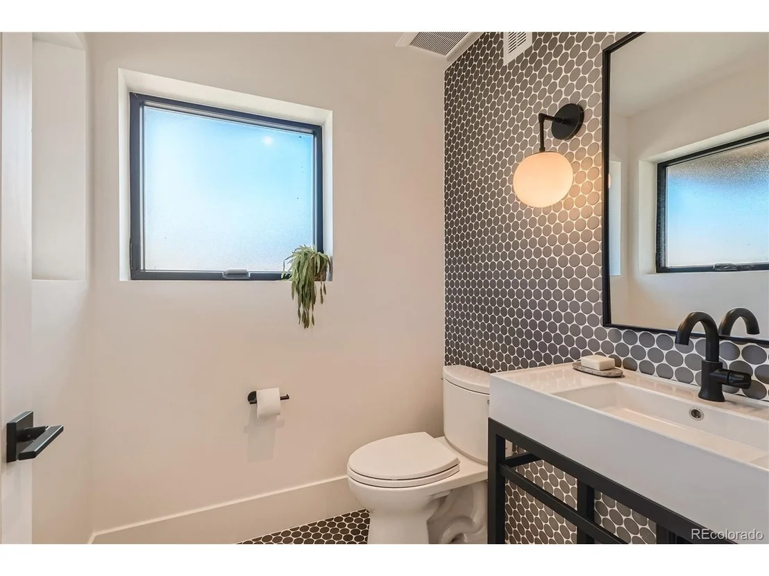 Photo of 3475 W 35th Ave