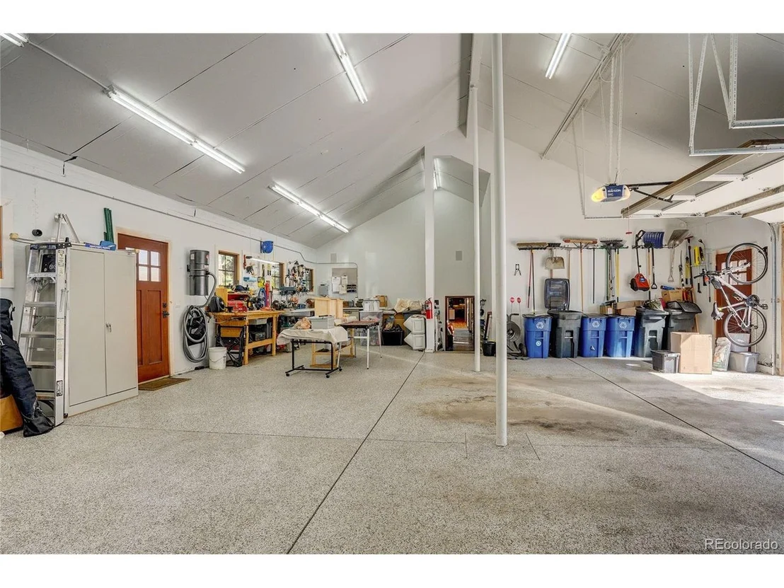 Photo of 25751 Village Cir