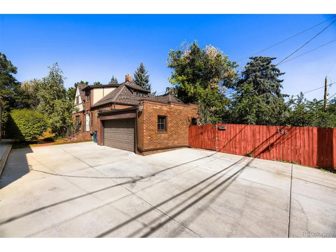 Photo of 428 Colorado Blvd