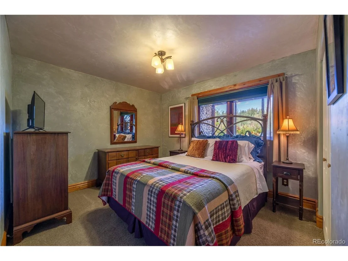 Photo of 432 Bighorn Cir