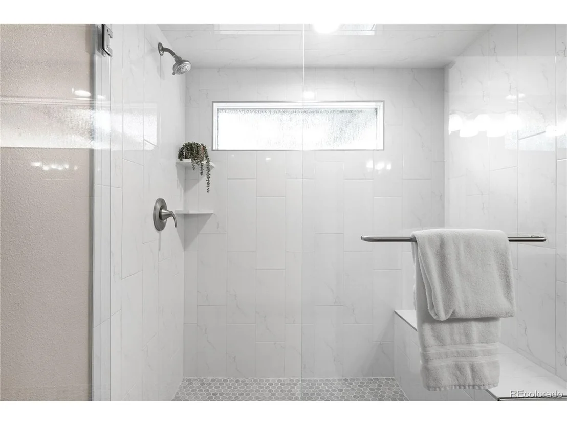 Photo of 6491 Crestbrook Dr