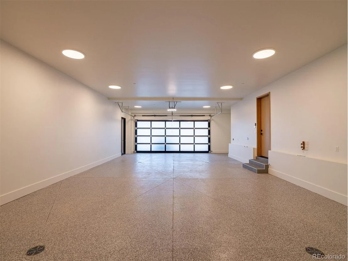 Photo of 27 Boulder Cir