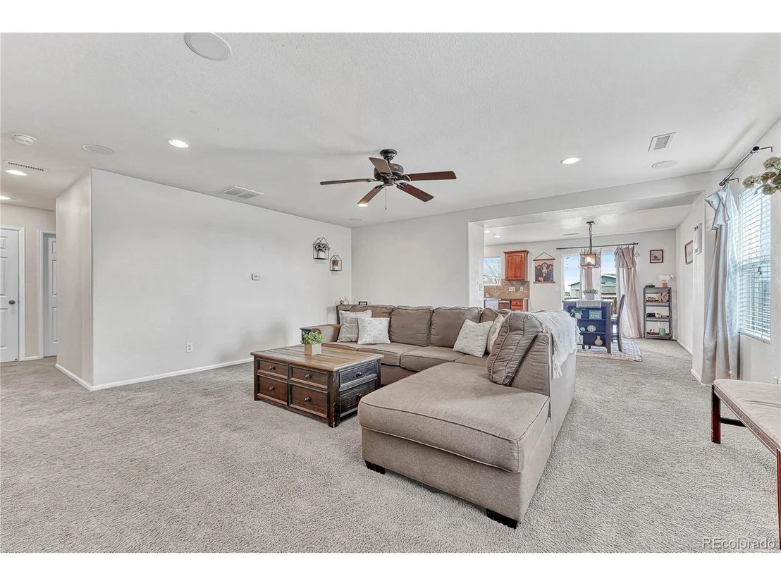 Photo of 230 Lonewolf Dr