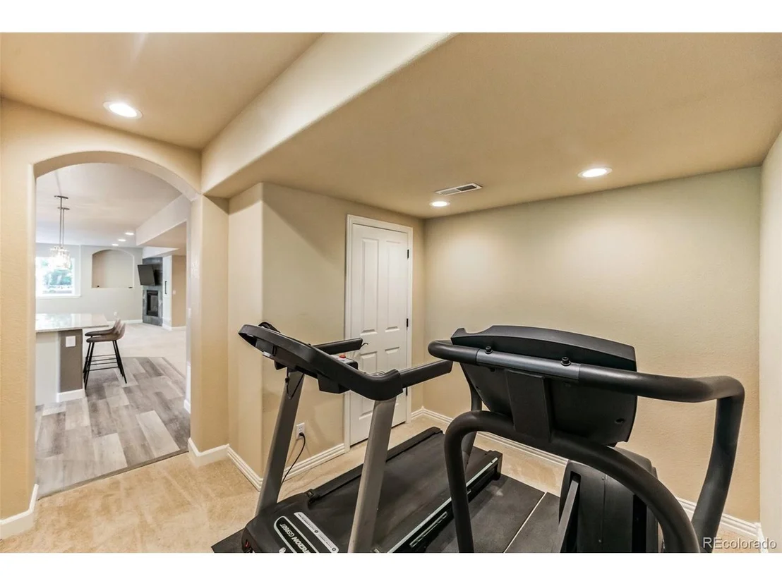 Photo of 1049 Timbercrest Dr