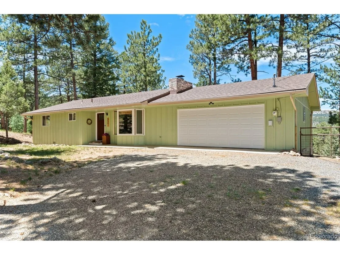 Photo of 5597 Lee Dr