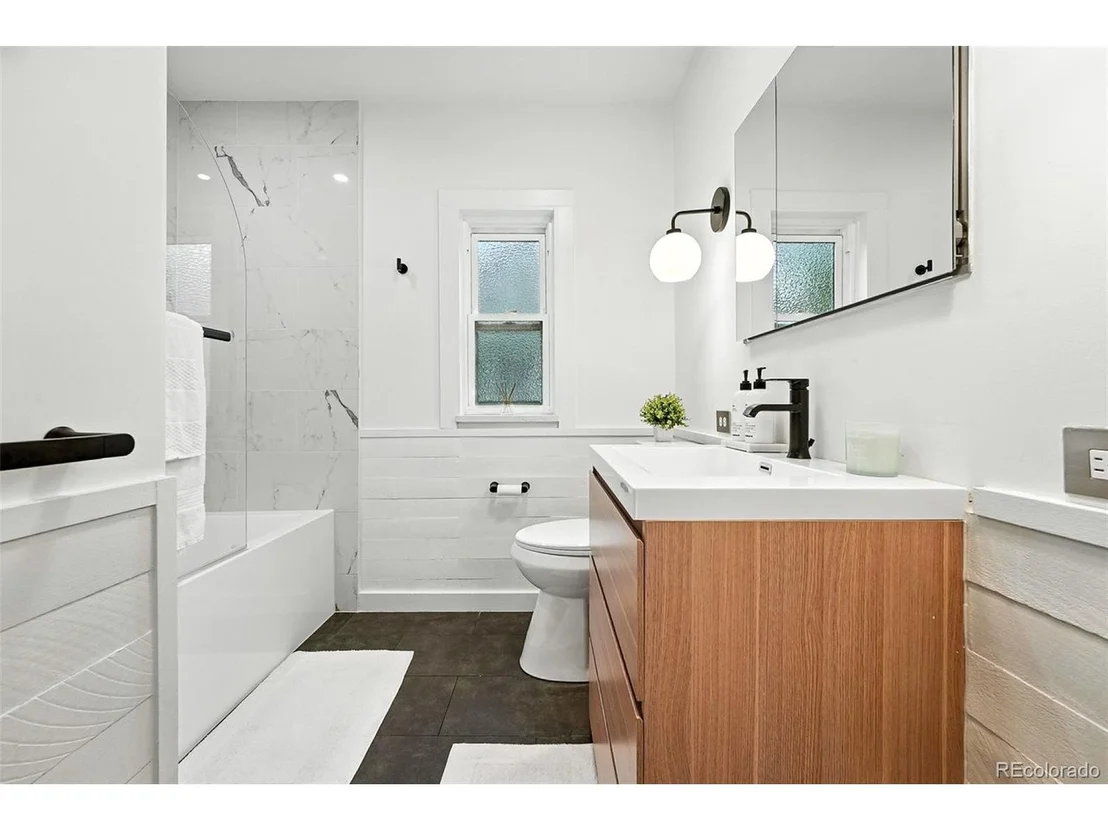 Photo of 1731 Locust St