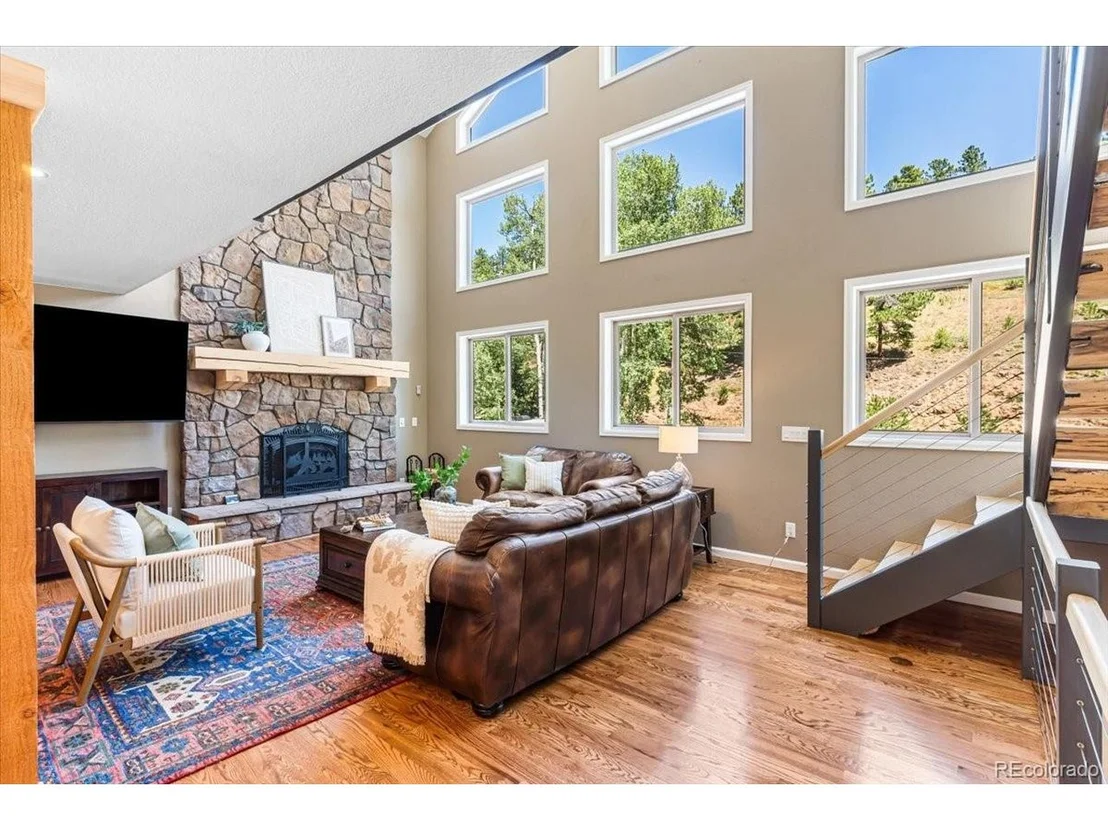 Photo of 34038 Forest Estates Rd