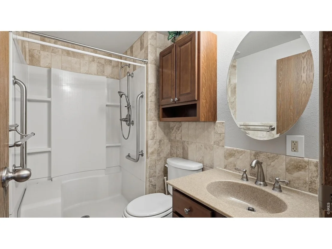 Photo of 817 Meng Dr