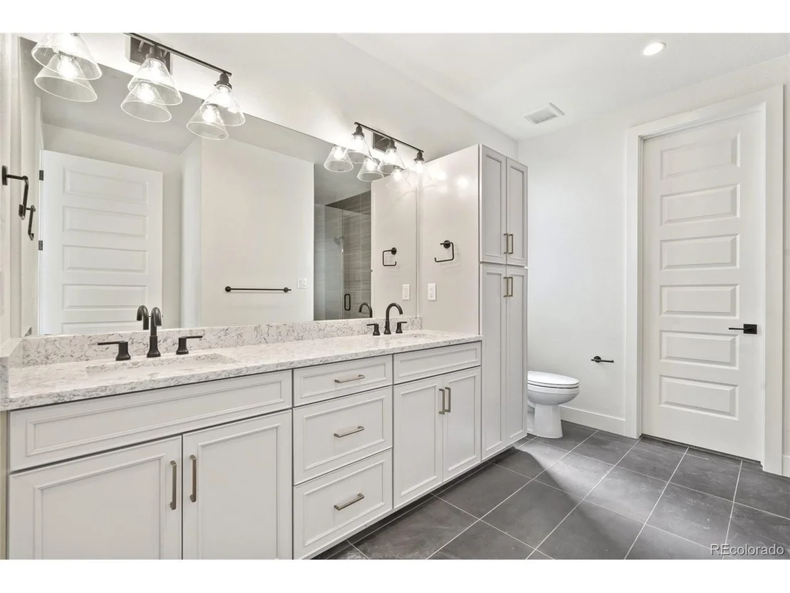 Photo of 1771 Barefoot Dr
