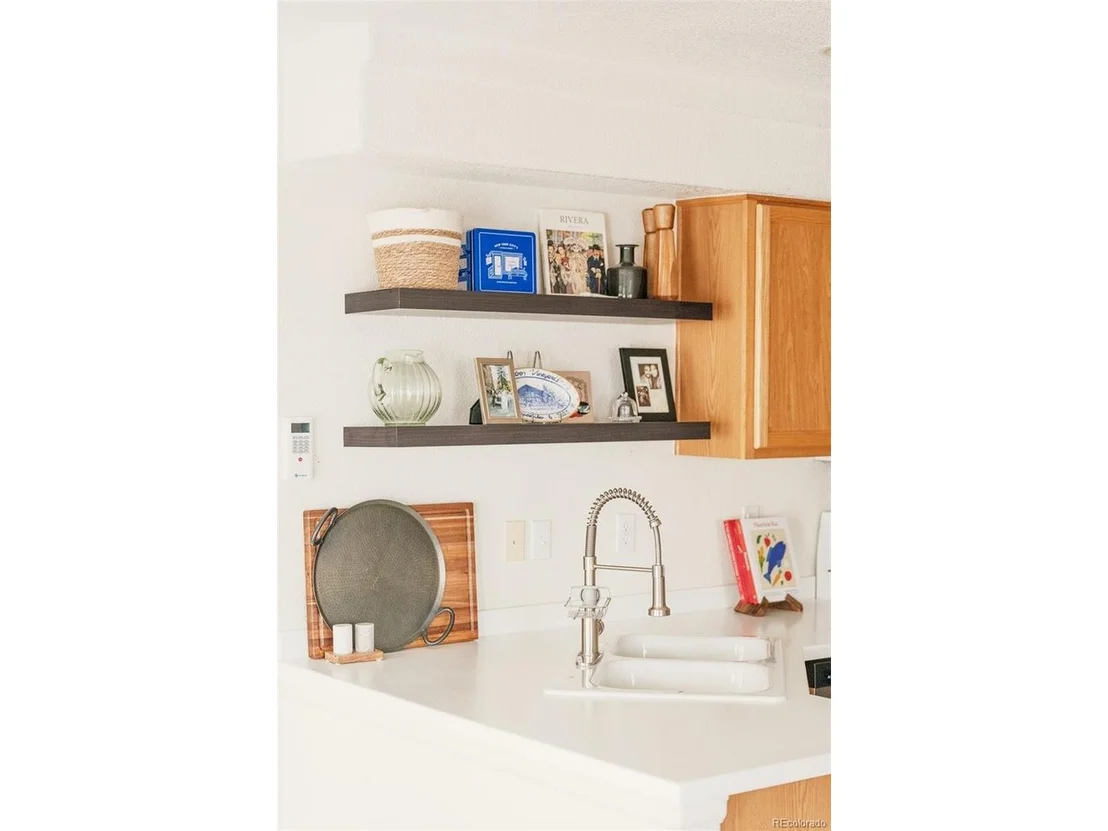 Photo of 11832 Zenobia Loop