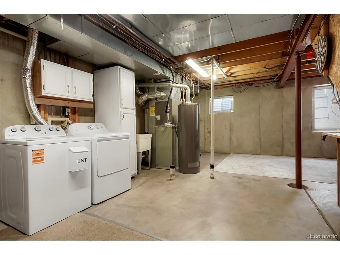 Photo of 6644 Laguna Cir