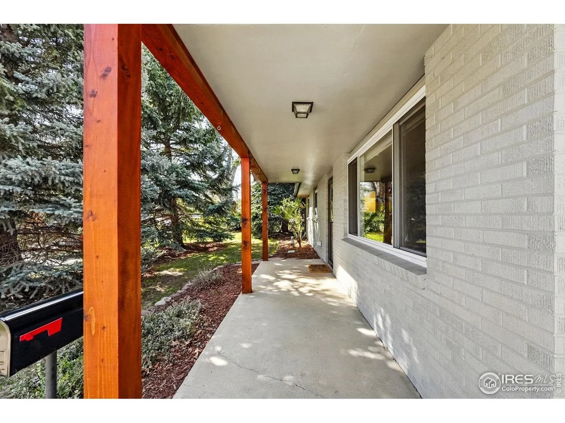 Photo of 175 S 32nd St