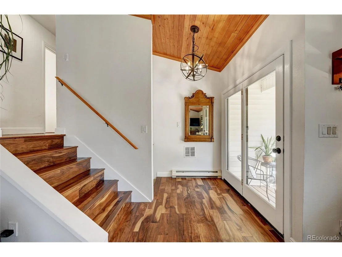 Photo of 6549 Modoc Ln