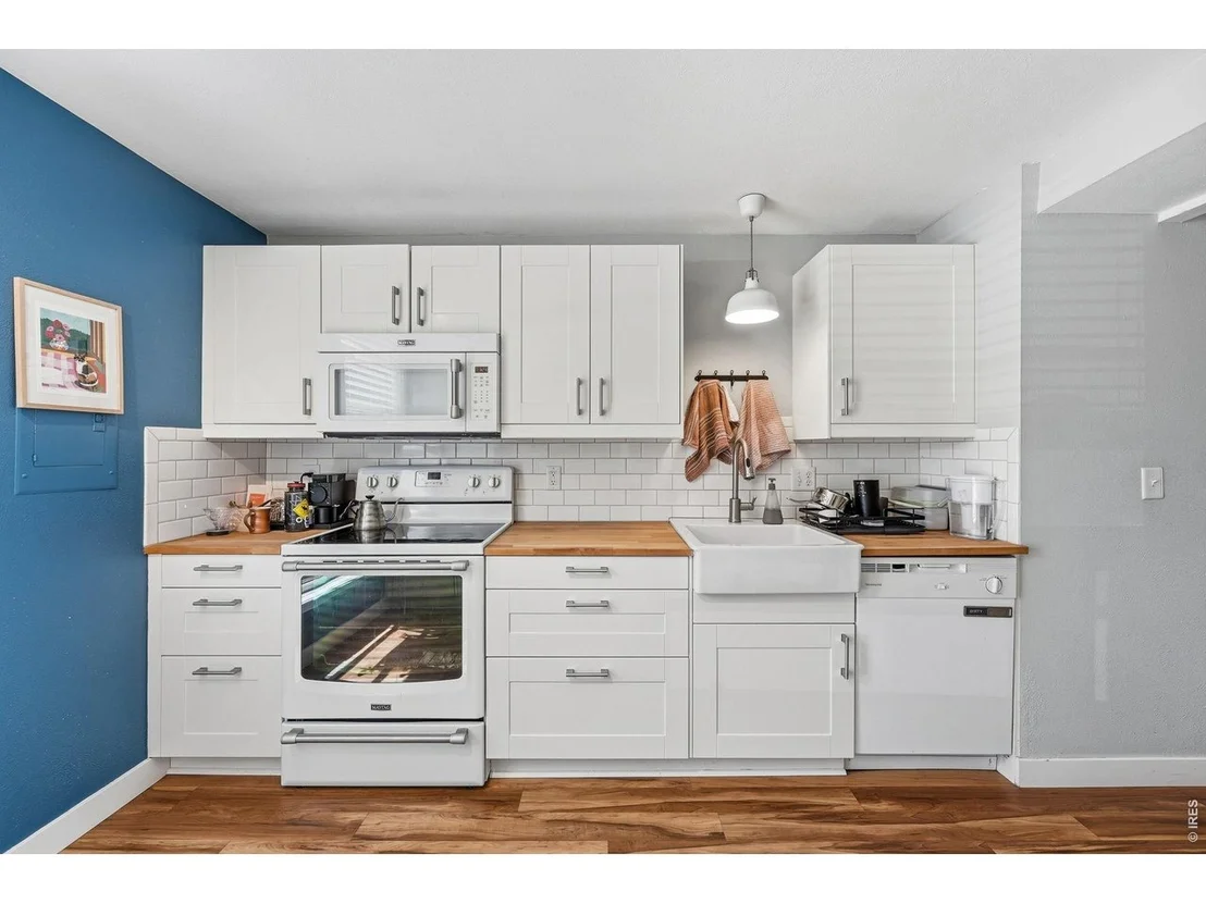 Photo of Unit B at 1185 Bear Mountain Dr