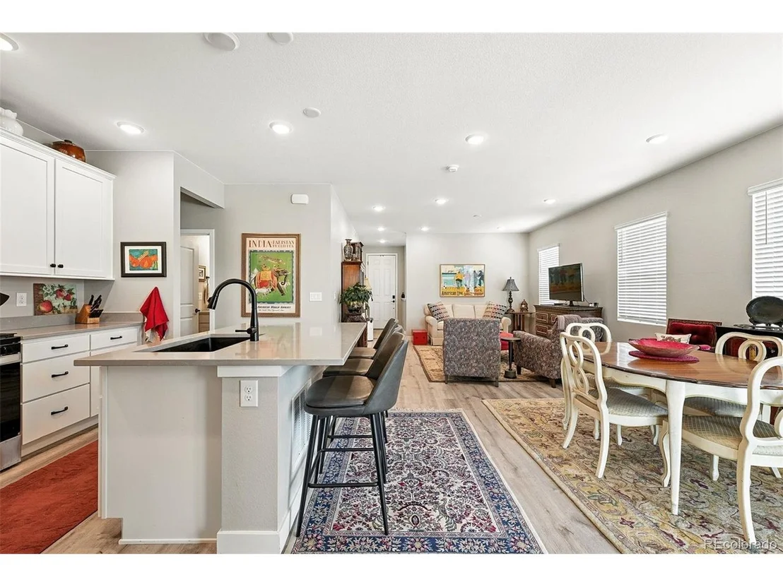 Photo of 5417 Riverbend Ave