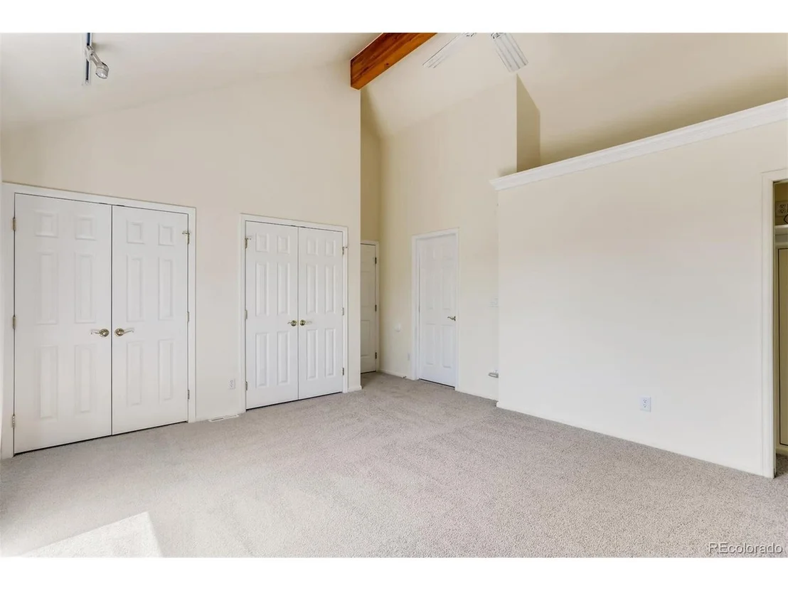 Photo of 25 Lake View Dr