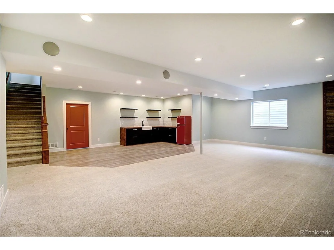 Photo of 1637 Glacier Ave